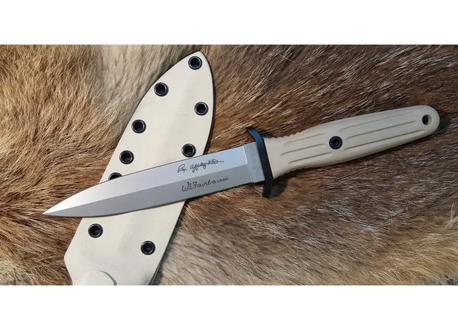 Ніж Boker Applegate-Fairbairn Desert Фото 2